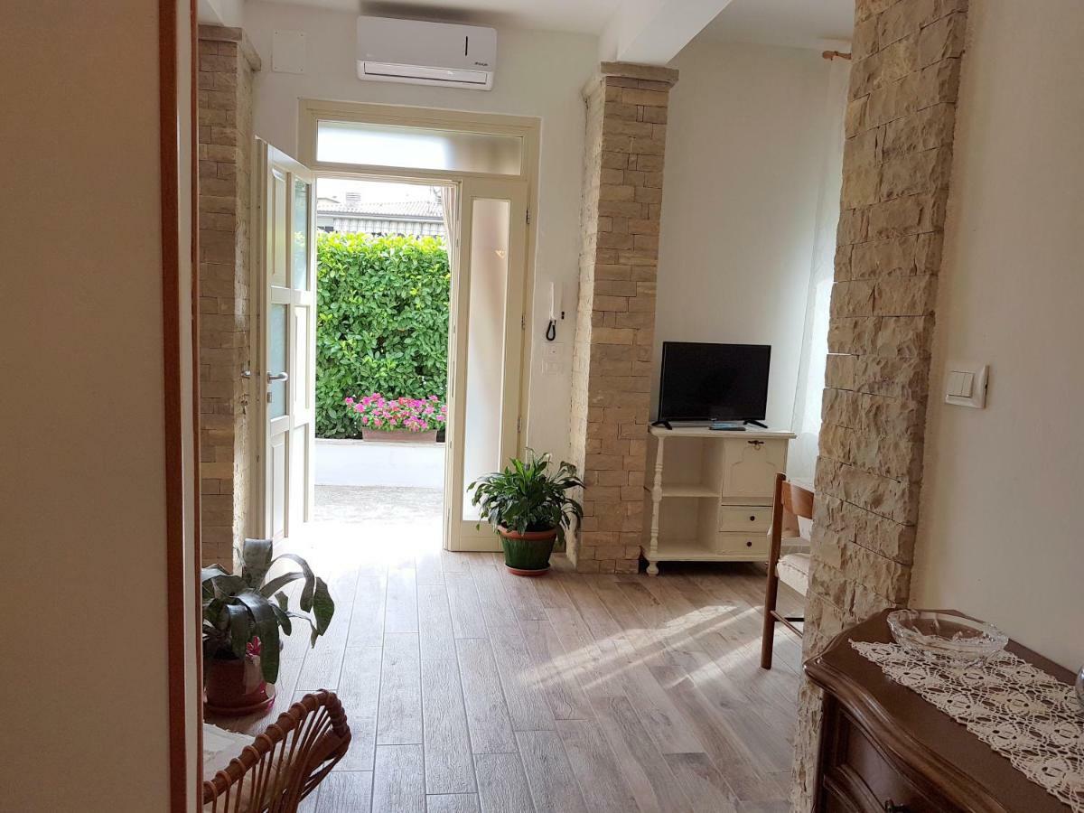 拉法A Casa Di Clementina公寓 外观 照片